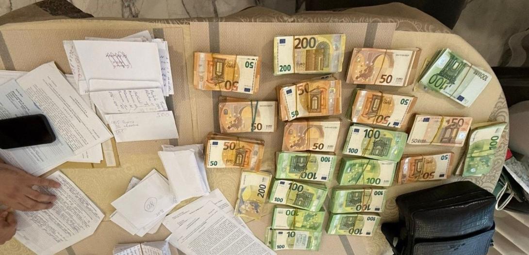 Schemă de spălare de bani de 13,5 milioane de lei, deconspirată