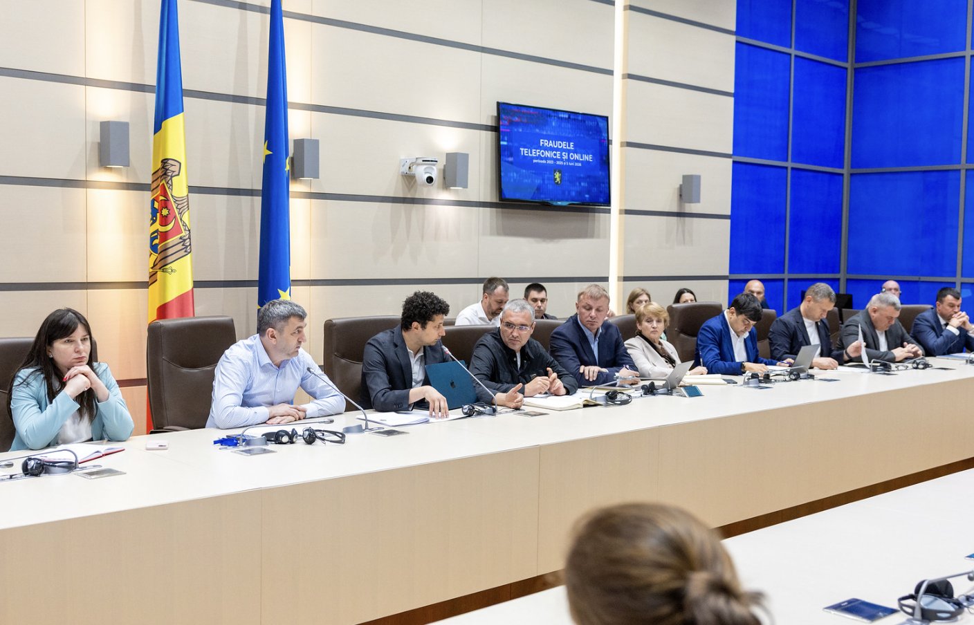 Prejudicii de 157 de milioane de lei din escrocherii telefonice: Reguli mai stricte pentru cartelele prepay