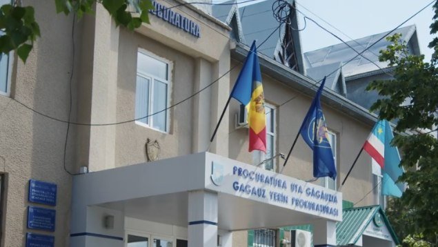 Medic din Comrat, trimis în judecată după decesul unui pacient rănit într-un accident. Ce acuzații i se aduc