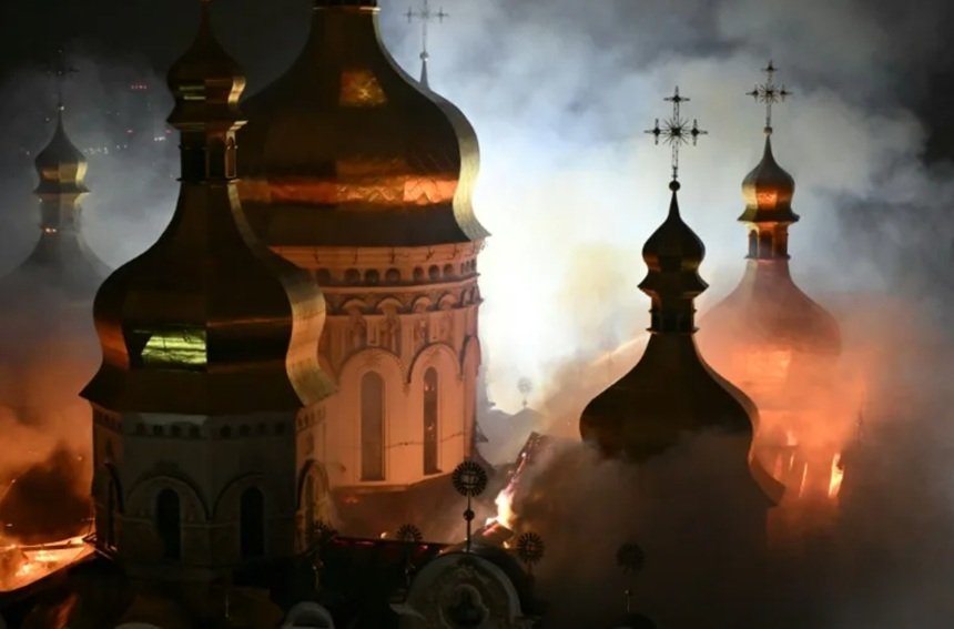 Restaurarea Catedralei Adormirii din Kiev ar putea dura doi ani după atacul rus