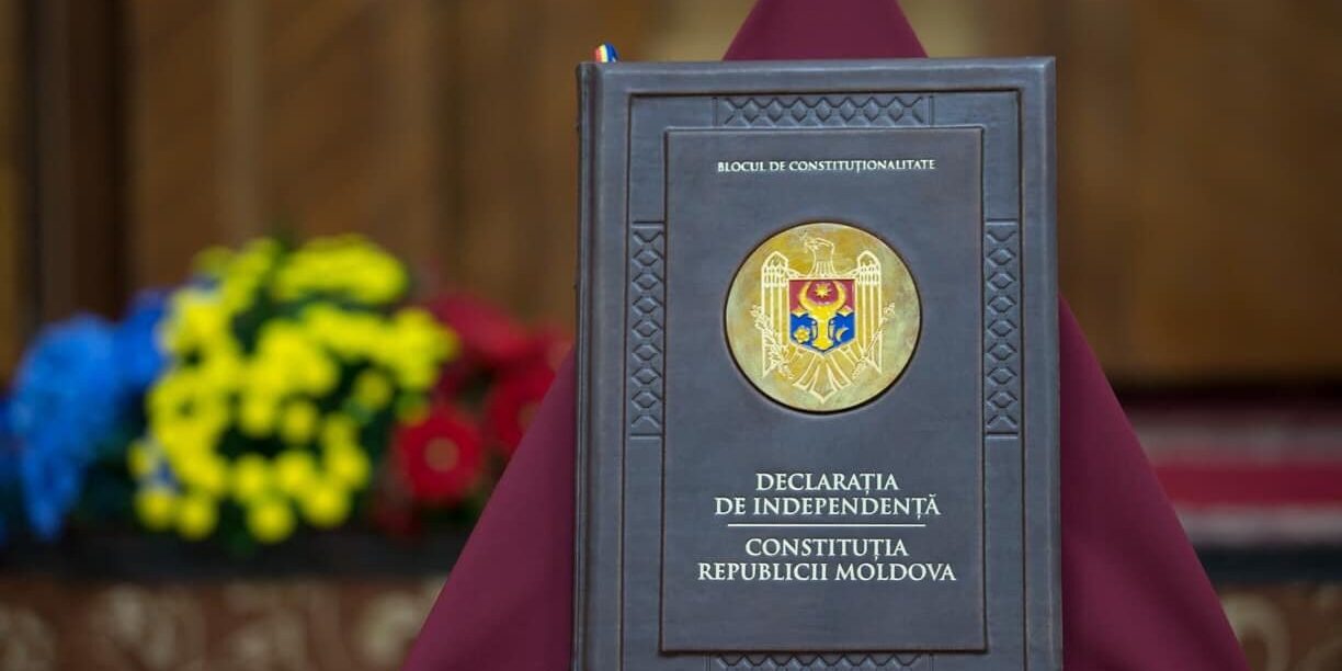 32 de ani de la adoptarea Constituției Republicii Moldova. Mesajul Maiei Sandu