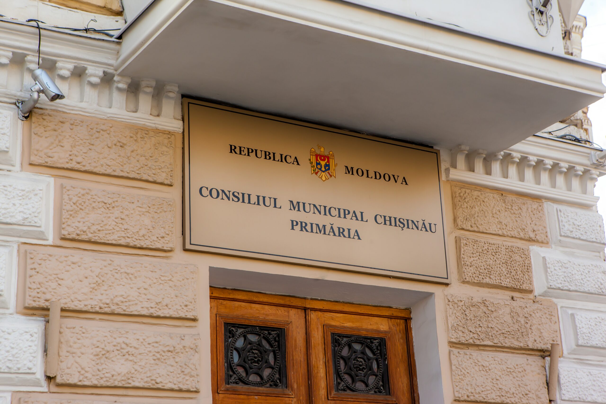 Capitala are buget cu o întârziere de peste jumătate de an: ,,Ați mințit chișinăuienii că buget este”