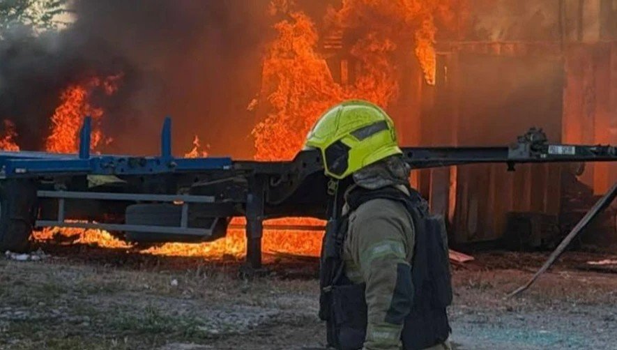 Rusia a lansat un nou atac asupra Kievului. Mai multe incendii au izbucnit în oraș