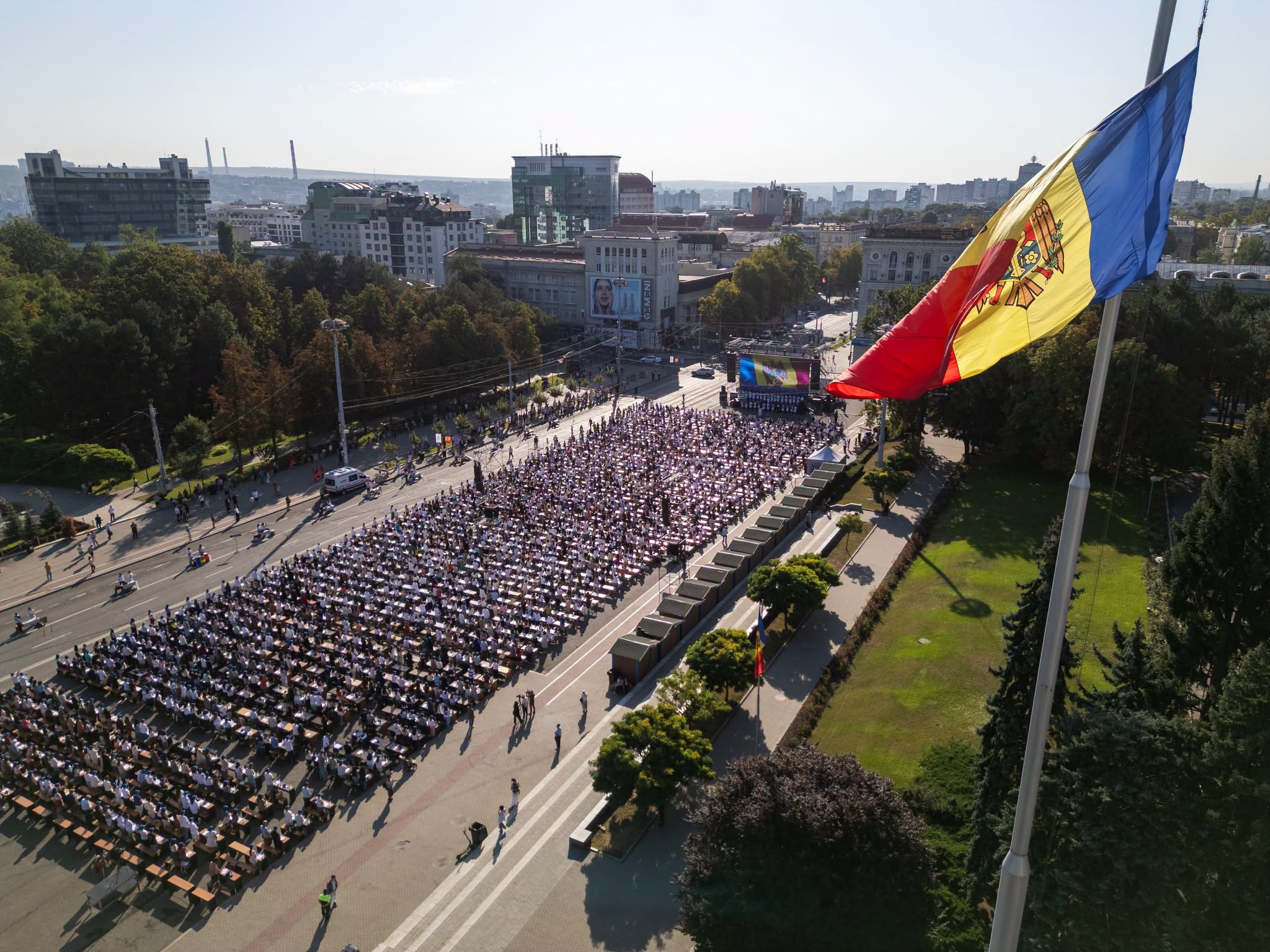 Marea Dictare Națională a adunat aproape 3.500 de participanți din întreaga țară
