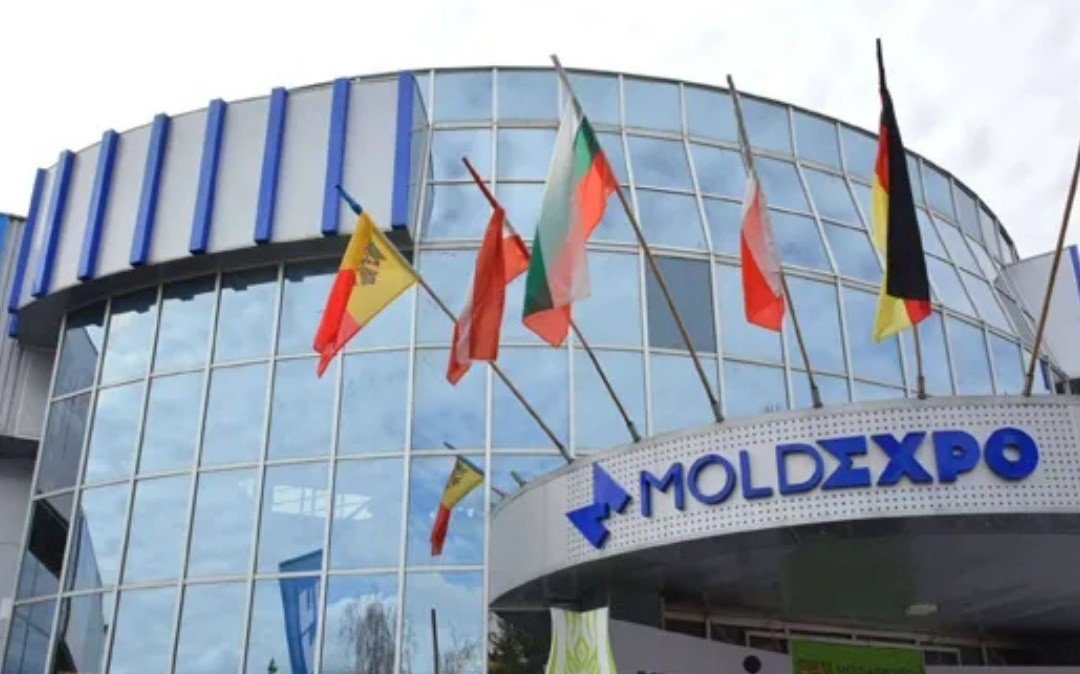 Peste 300 de producători participă la Expoziția Națională „Produs autohton”