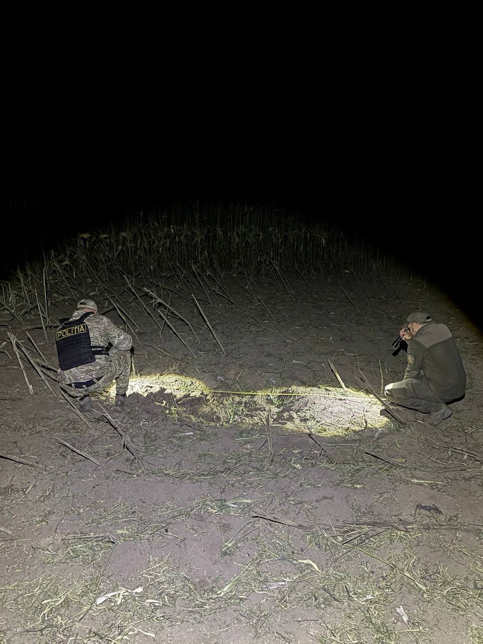 Noi detalii despre explozia de la Talmaza: a format un crater de 2 metri și a zdruncinat geamurile oamenilor