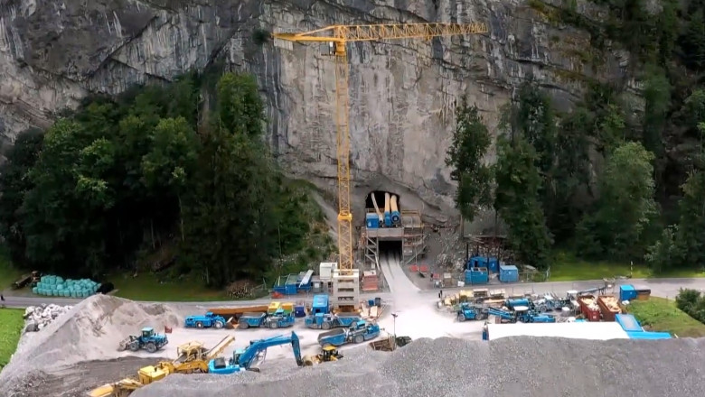 Un munte din Alpi, transformat într-un seif uriaș pentru miliardari. Care este prețul pentru o cavernă