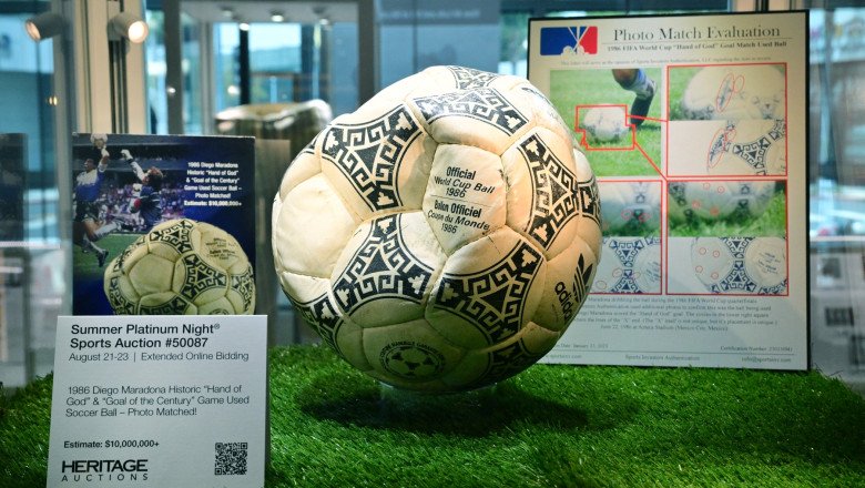 Mingea legendară a lui Maradona, vândută la licitație pentru aproape 2,8 milioane de euro
