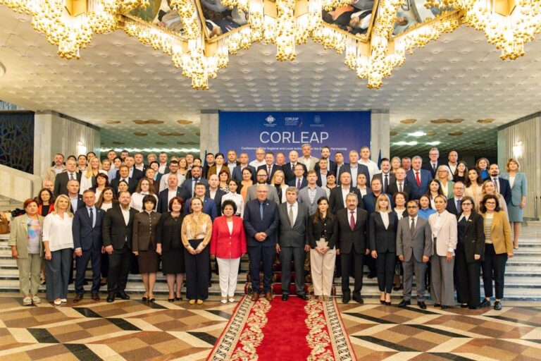 Cum poate fi combătută propaganda rusă la nivel local. Oficiali europeni, reuniți la Chișinău