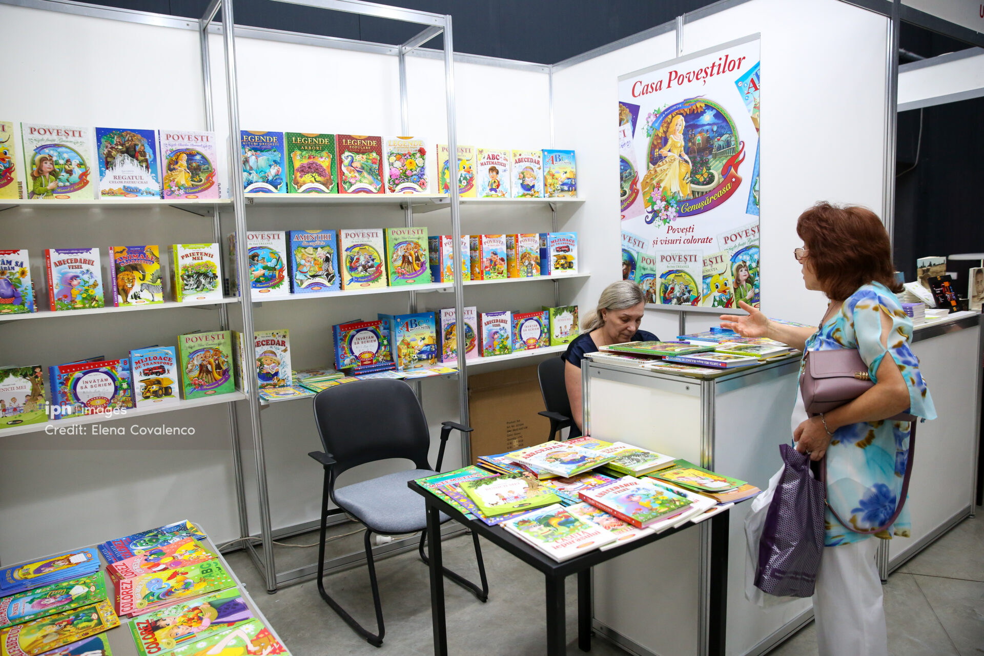 Zeci de edituri de pe ambele maluri ale Prutului, la Salonul Internațional de Carte Bookfest de la Chișinău
