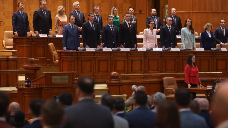 Cabinetul propus de Siegfried Mureșan nu a obținut voturile necesare în Parlamentul României