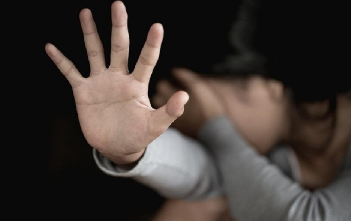 Adolescentă de 14 ani, agresată de mai multe fete pe o stradă din Chișinău
