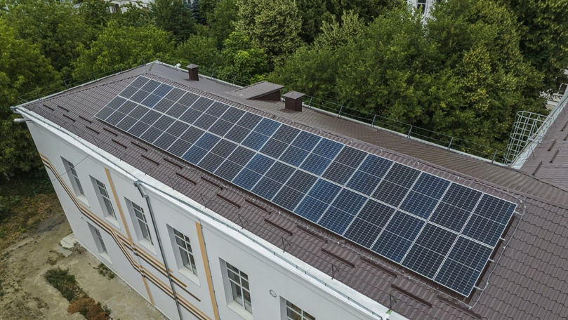 52 de milioane de dolari pentru eficiența energetică a clădirilor publice. Guvernul inițiază negocierile