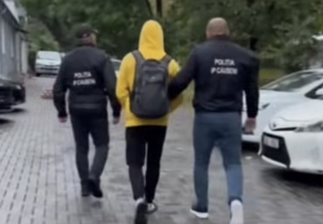 Un tânăr de 19 ani, reținut la Căușeni. Este suspectat de agresiune, tentativă de viol și pătrundere ilegală în case