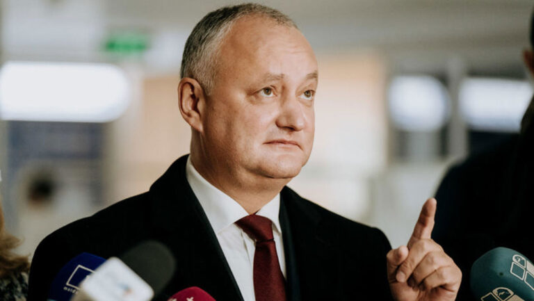 Dodon promite gaz ieftin, fără să prezinte condițiile. Experții compară mesajul cu promisiunile lui Șor despre Găgăuzia